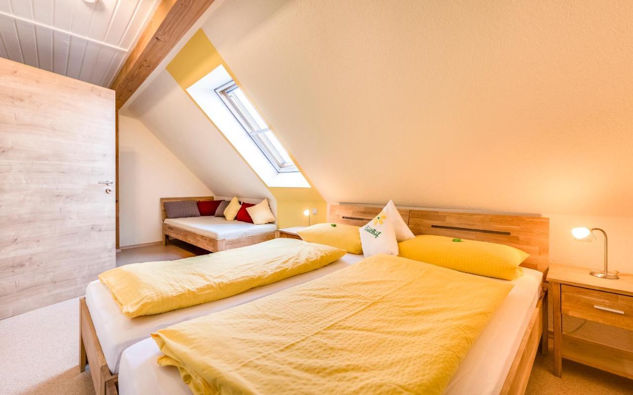 Bartlhof-Ferienwohnungen-Zimmer Burglengenfeld Exteriér fotografie